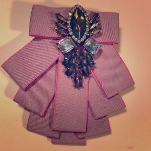 Beautiful brooch or bow